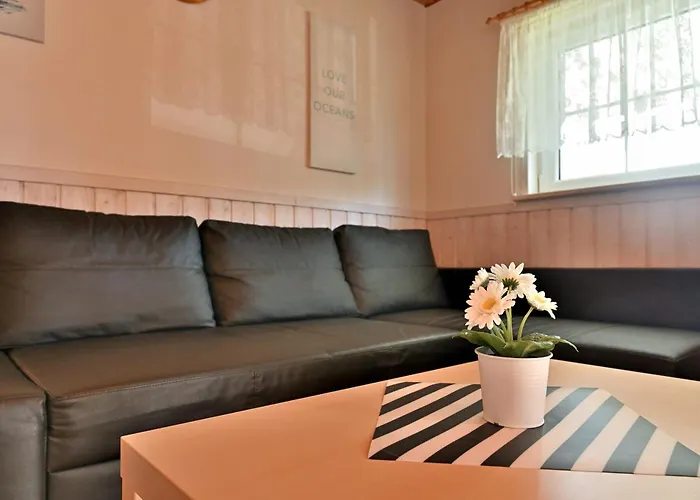 Dom wakacyjny Domek Eden Pustkowo Pustkowo